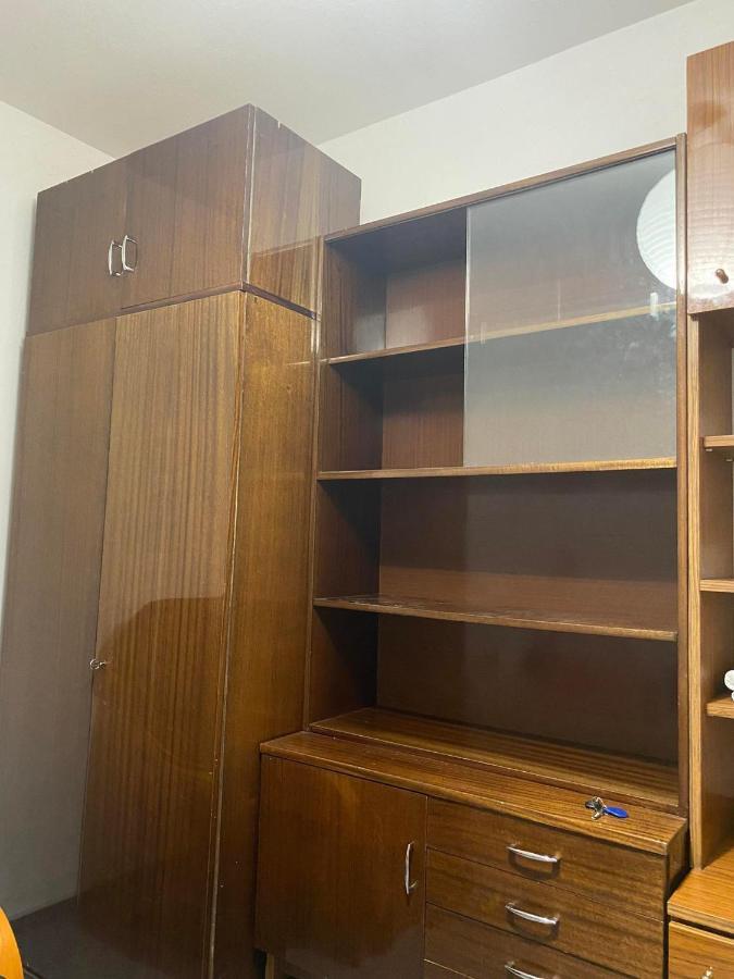 Comfortable 3 Bedroom Rental Unit With A Cozy Balcony In Center ワルシャワ エクステリア 写真